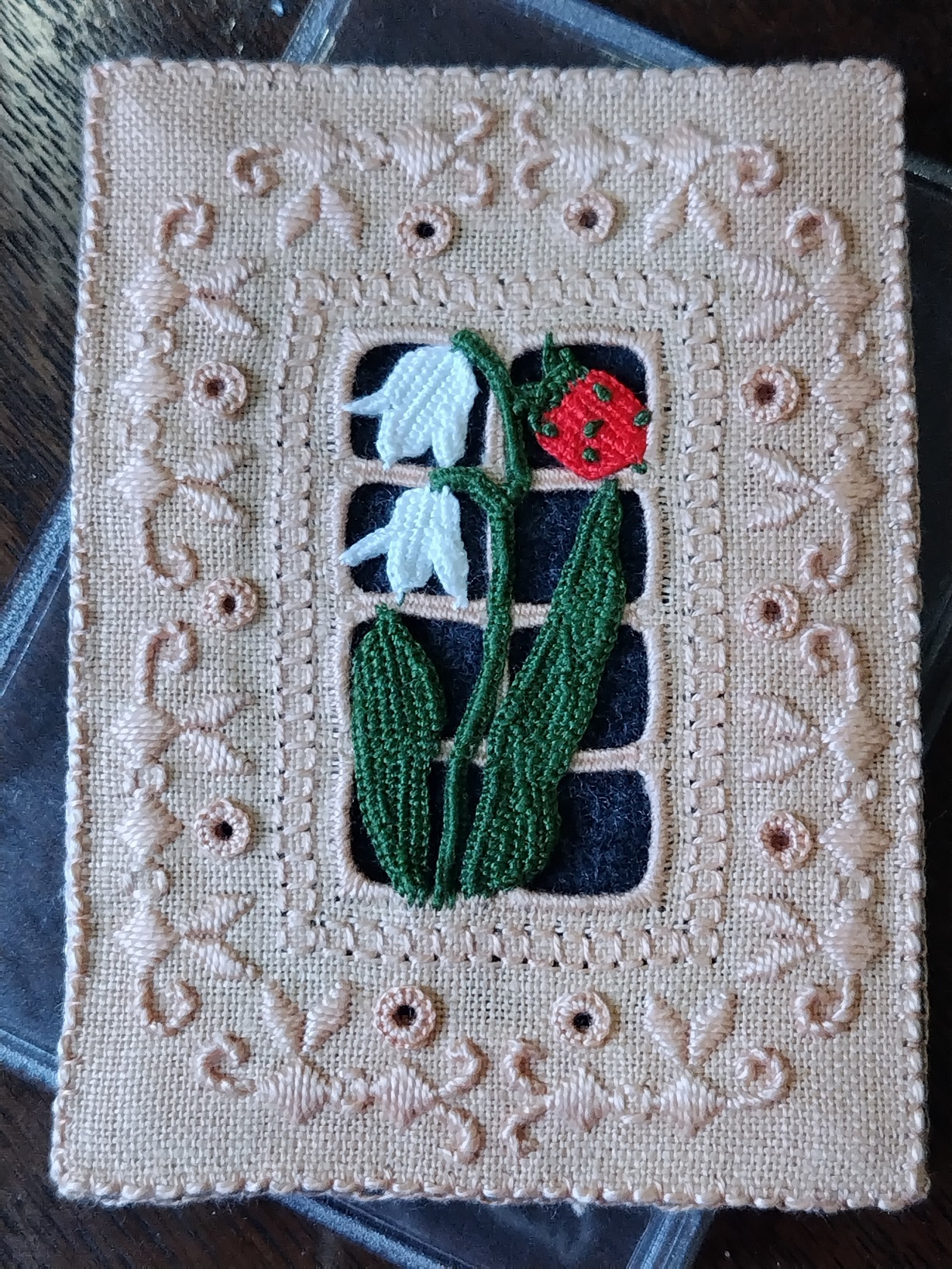 トクコプルミエヴォル 絹混 花刺繍 パッチワーク ツイード Aライン コート 再構築 先染め襤褸パッチワークシャツ – Karakubuy