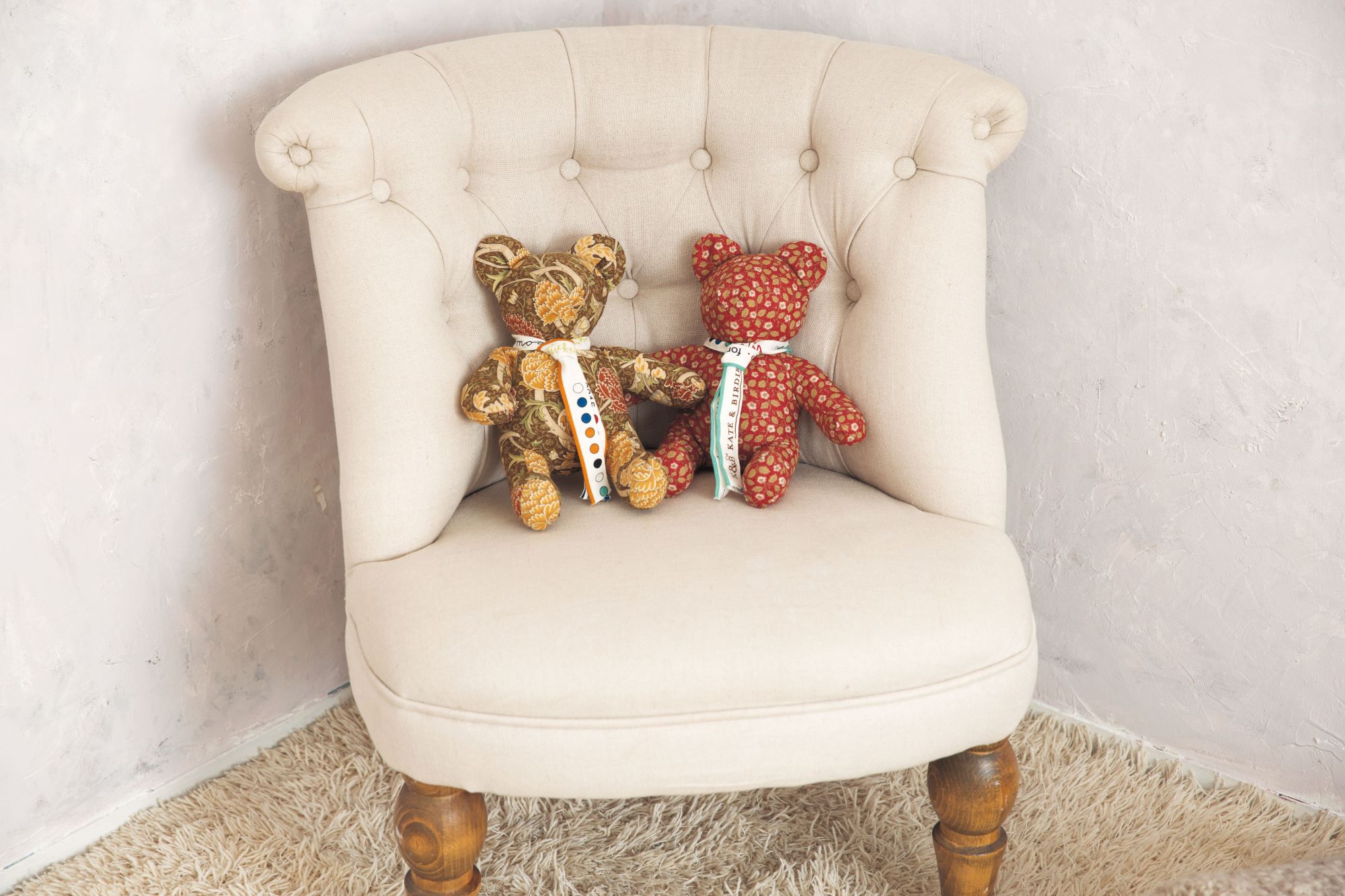 �T�C�Y���ʐ^�@�w���_�E�t�@�u���b�N�X�̕z�ō�� ��炵���y���ޕz�����́x�i���{���H�[�O�Ёj�f�ځ@�B�e�^����R����.jpg